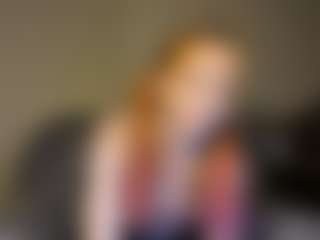 Live cam show with LucillaCerchia - Twerk on StripNow