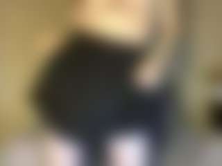 LucillaCerchia's Live Sex Cam Show