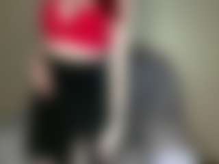 Live cam show with LucillaCerchia - Blue Eyes on xplaylive.com