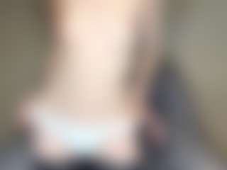 Live cam show with LucillaCerchia - Facial Piercings on Camsoda