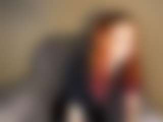 Live cam show with LucillaCerchia - Blonde Hair Middle Aged on luckytryst.com