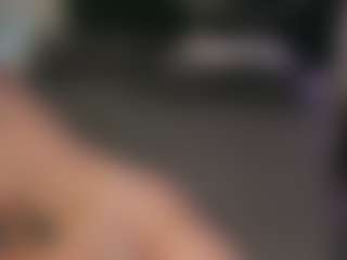 Lune's Live Sex Cam Show
