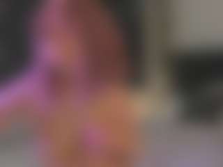 Live cam show with Lune - Cute on Uber Horny