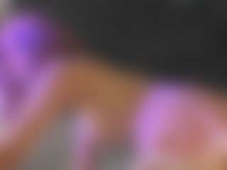 Live cam show with Lune - Blonde Hair Petite on Strip Flash - Live Sex Shows