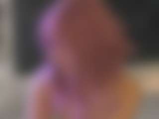 Live cam show with Lune - Skinny White on camwithhim.com