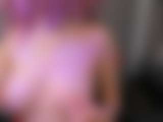 Live cam show with Lune - Ass Bouncing on Camiplay Live