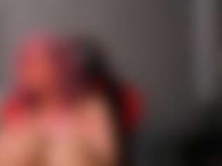 Lune's Live Sex Cam Show