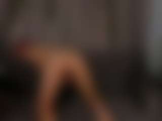 Lune's Live Sex Cam Show