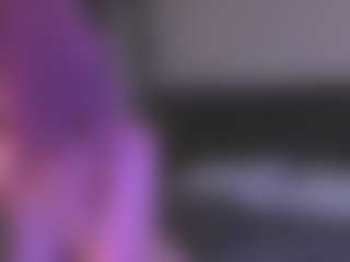 Live cam show with Lune - Squirt on boobsie.com