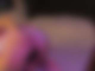 Lune's Live Sex Cam Show