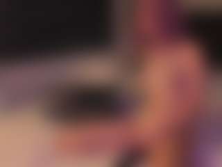 Live cam show with Lune - Ass Clapping on Soda Cam