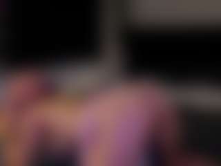 Live cam show with Lune - Oil on Ass Tok