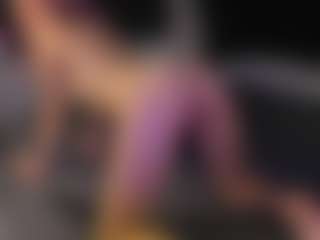 Live cam show with Lune - Blonde Hair Blowjob on xDating