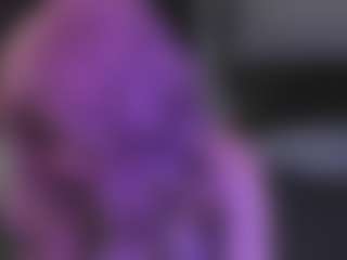 Live cam show with Lune - Blowjob on StripNow
