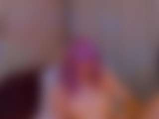 Live cam show with Lune - Bedroom Blonde Hair on xxxlivecams.org