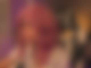 Live cam show with Lune - Green Eyes on Camsoda