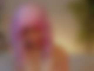 Live cam show with Lune - Thin on Hubzter Live