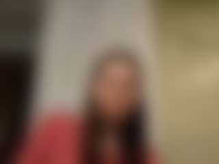 Live cam show with MadgeRounsaville - New Teen (18+) on sexylive.show