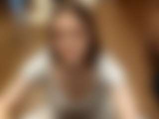 Live cam show with MadgeRounsaville - Blue Eyes on https://playwithruby.com