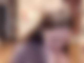 Live cam show with MadgeRounsaville - Hairy Pussy on Hubzter Live