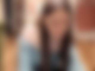 Live cam show with MadgeRounsaville - Spy Granny on AdultVida.com