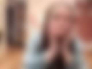 Live cam show with MadgeRounsaville - Lesbian on crypto-cams