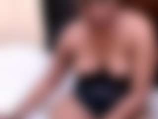 Live cam show with MidnightSparkles - Mature on AdultVida.com