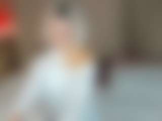 Live cam show with MonroSugar - Spy Brown Hair on Strip Flash - Live Sex Shows
