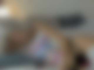 Live cam show with MonroSugar - Blue Eyes on Camsoda
