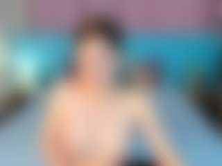 Live cam show with KAYA - Thin on Camsoda