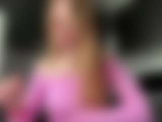 Live cam show with Grace - Spy MILF on eurowanks.com