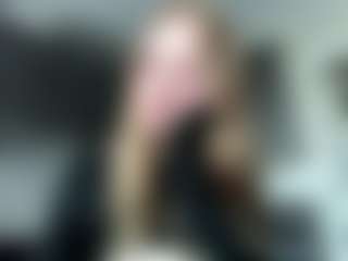 Live cam show with Grace - Petite on livesuperchat.net