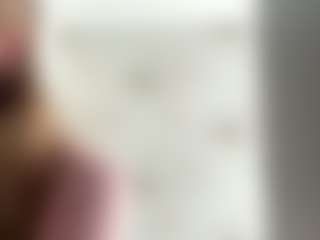 Live cam show with Grace - Blonde Hair on CamSextacy