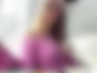 Live cam show with Grace - Deepthroat on Camsoda