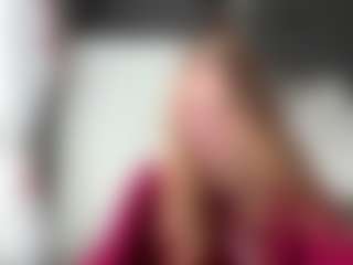 Live cam show with Grace - Facial Piercings on Milfs Live