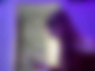 Live cam show with Grace - Blonde Hair MILF on CamwithHer