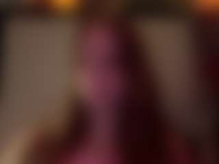 Live cam show with Grace - Granny MILF on Camiplay Live