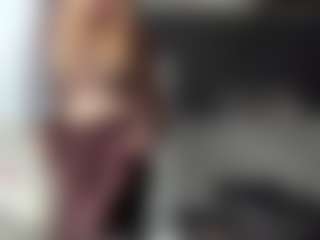 Live cam show with Grace - Spy Granny on Mixed Magazine Live
