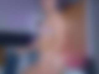 Live cam show with AllieCollins - Cum on Camiplay Live