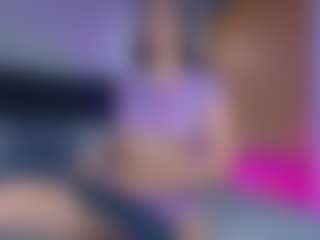Live cam show with AllieCollins - Fingering on Camsoda