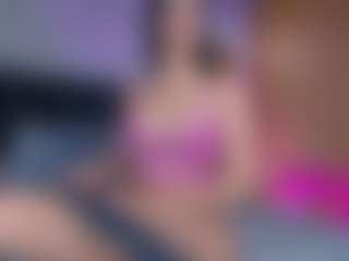 Live cam show with AllieCollins - Small Tits on madthumbs