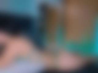 Live cam show with AllieCollins - Tattoos on CamClone
