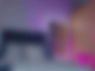 Live cam show with AllieCollins - Sexwebcam on sexylivex.com