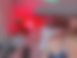 Spettacolo in cam dal vivo con Anny - Brown Hair Petite su Camsoda
