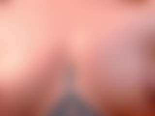 Live cam show with ArianaCastillo1 - White on Camsoda | colombia