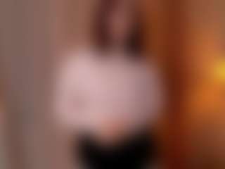 Avalessia's Live Sex Cam Show