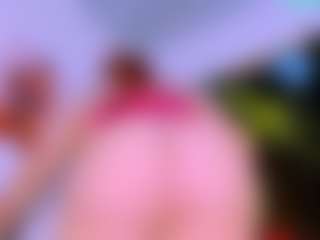 Live cam show with bigass-juicy - Tease on https://playwithruby.com
