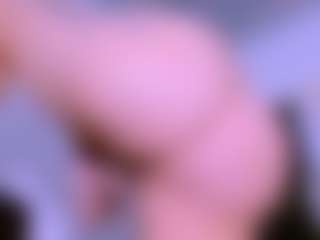 Live cam show with bigass-juicy - Tease on Hubzter Live