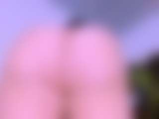 bigass-juicy's Live Sex Cam Show