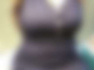 Live cam show with chocoQueenx - New Big Tits on CamClone